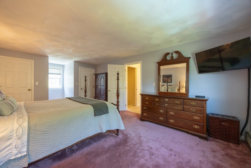 165 Roundtop Road Marlborough, MA 01752 - Photo 21 of 32