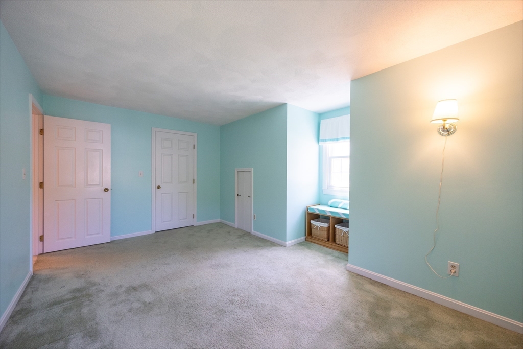 165 Roundtop Road Marlborough, MA 01752 - Photo 26 of 32