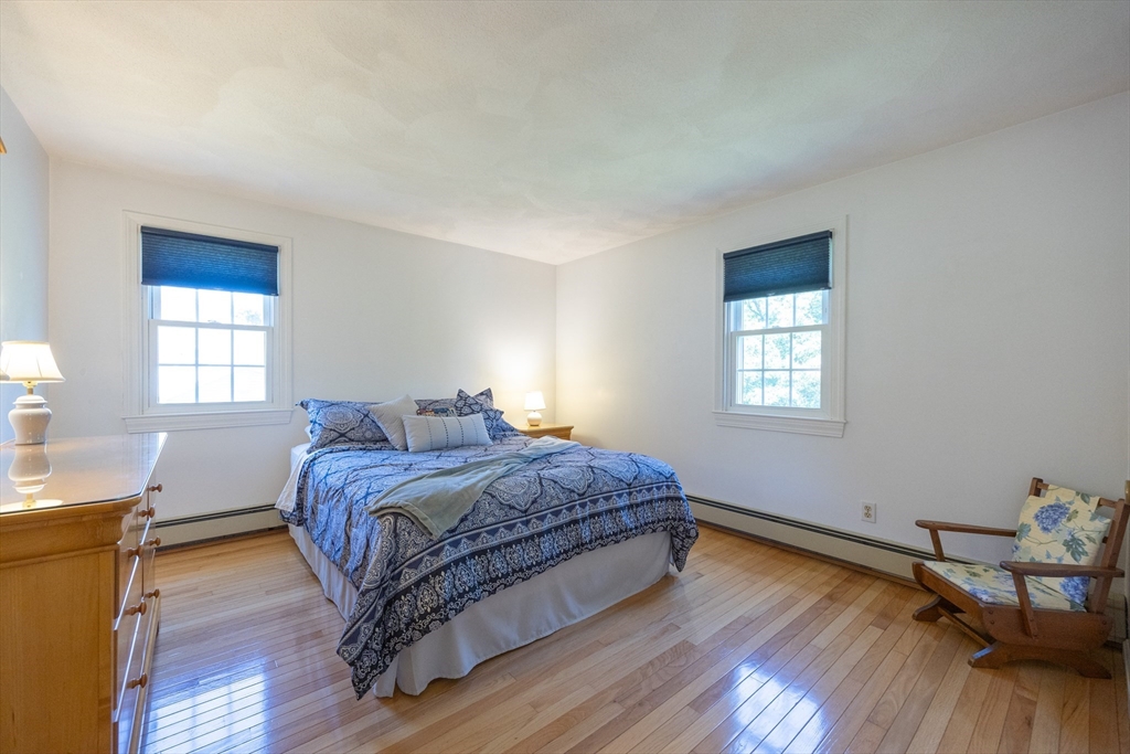 165 Roundtop Road Marlborough, MA 01752 - Photo 27 of 32