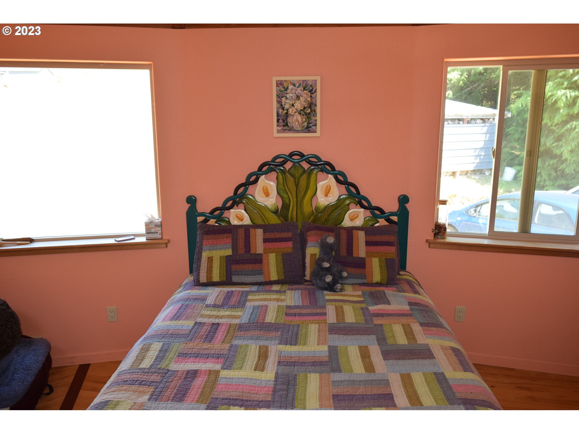 35606 Coy Creek Road Gold Beach, OR 97444 - Photo 26 of 48 a view of an entryway