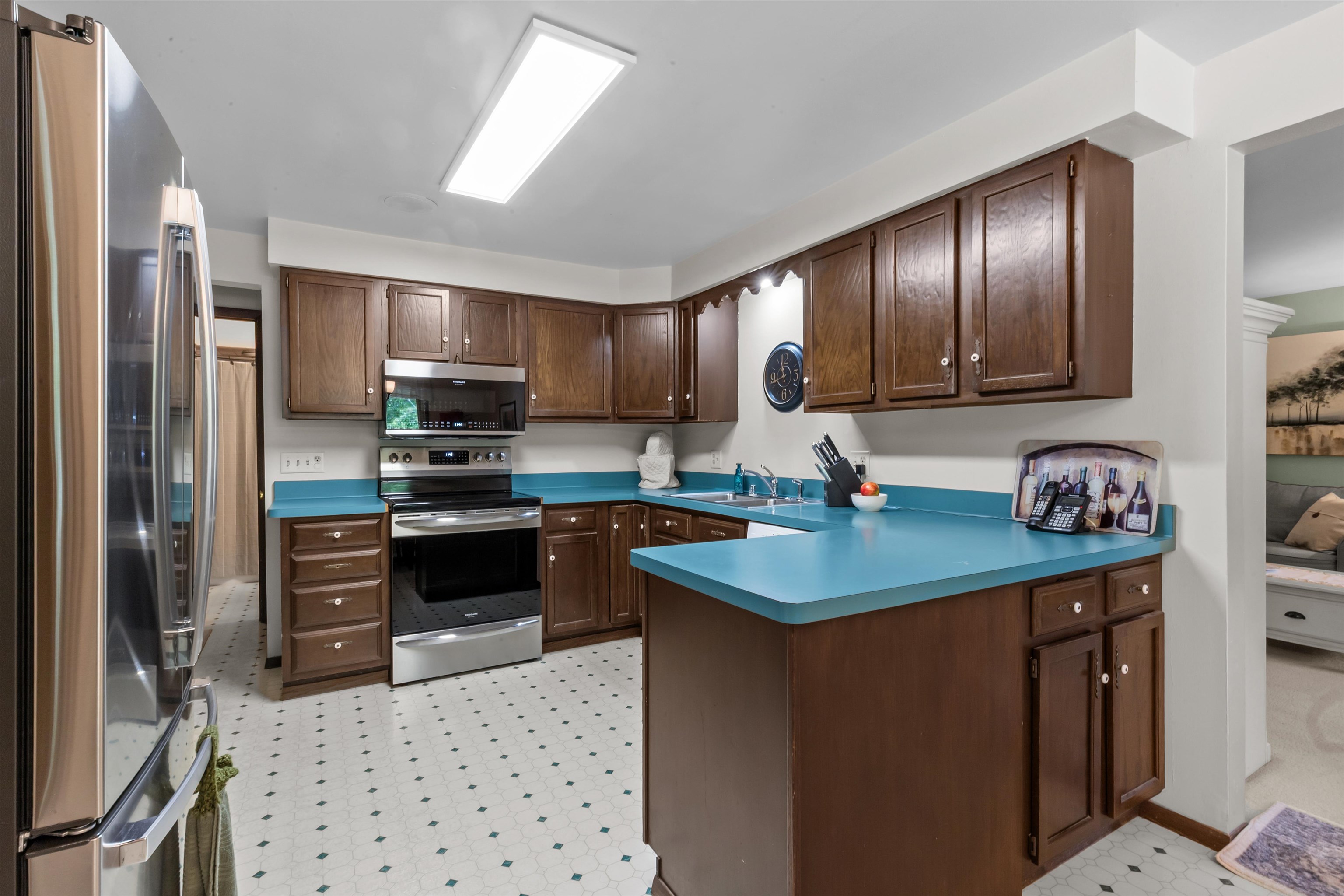 2416 North Elinor Street Appleton, WI 54914 - Photo 12 of 31