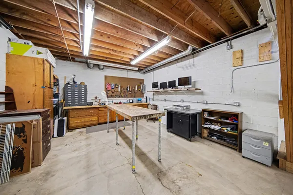 $1,100,000 | 8885 Burmeister Road, Saline, MI 48176