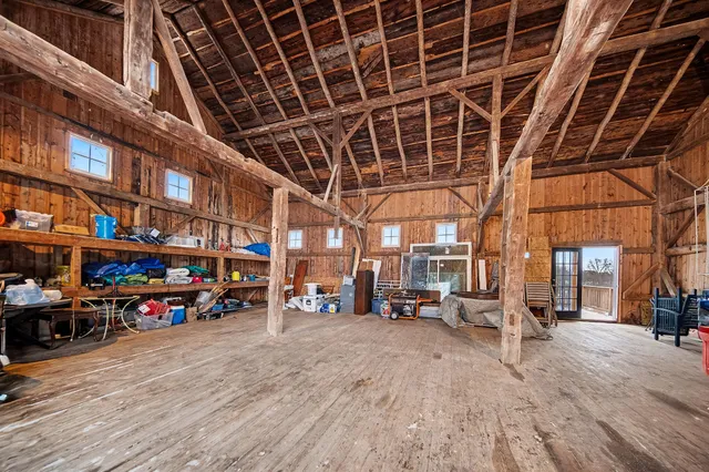 $1,100,000 | 8885 Burmeister Road, Saline, MI 48176