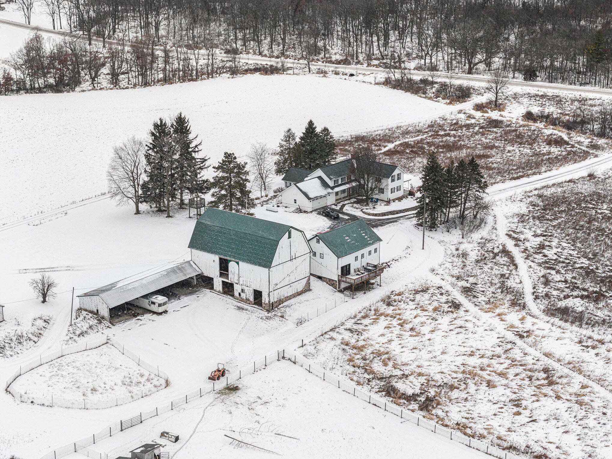 8885 Burmeister Road Saline, MI 48176 - Photo 51 of 86 049_dji_20251211154339_0005_d_236