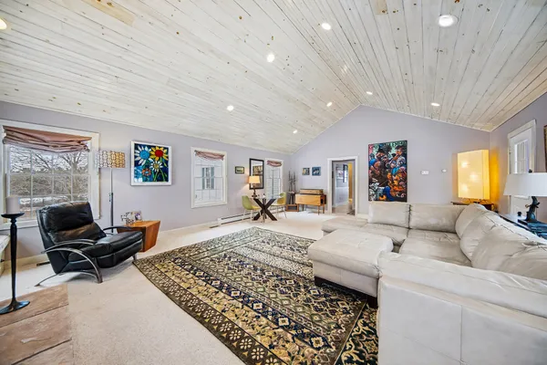 $1,100,000 | 8885 Burmeister Road, Saline, MI 48176