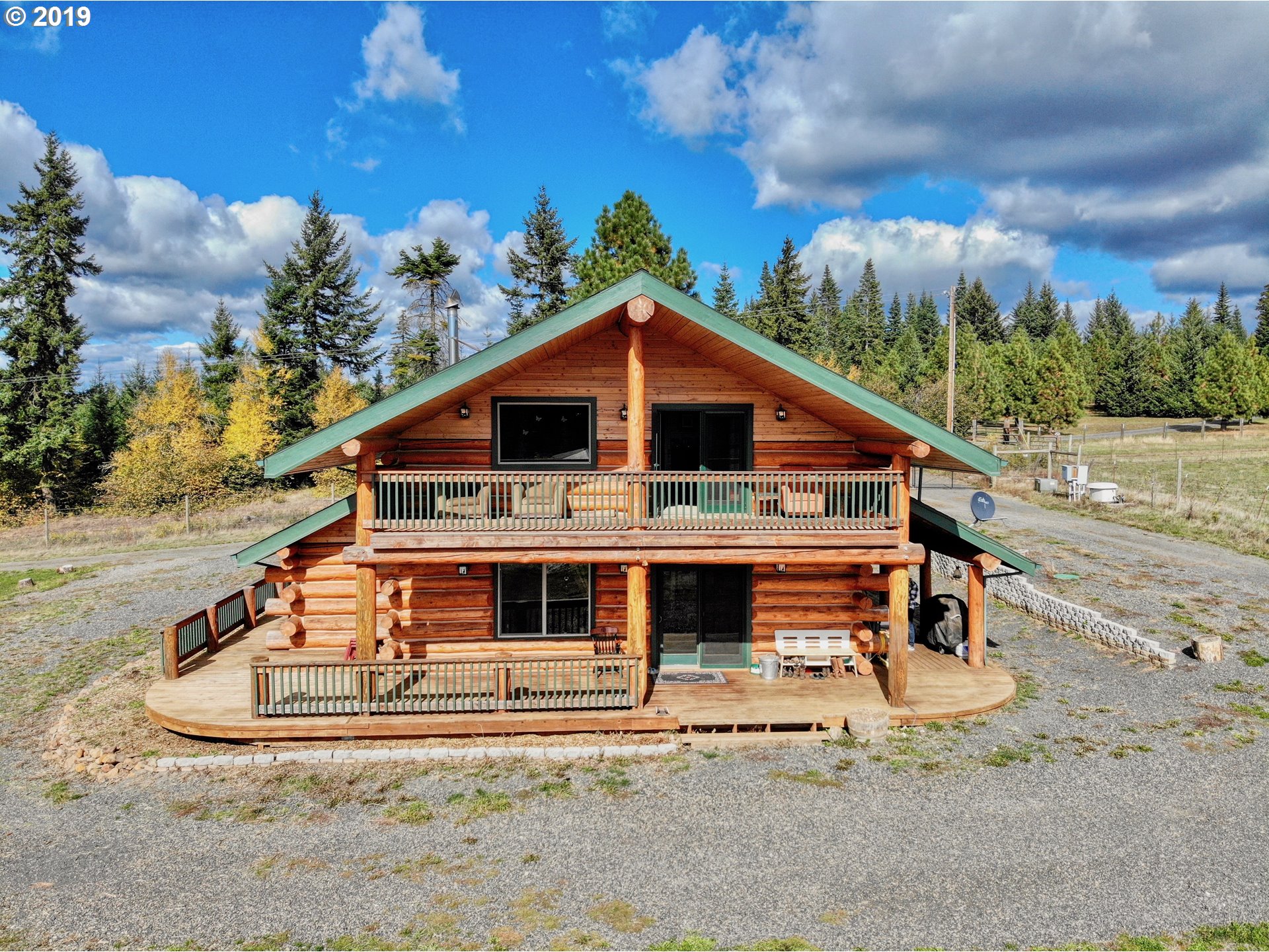 232 Acme Road White Salmon, WA 98672 - Photo 2 of 32