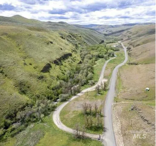 $530,000 | 13761 Asotin Creek Road, Asotin, WA 99402