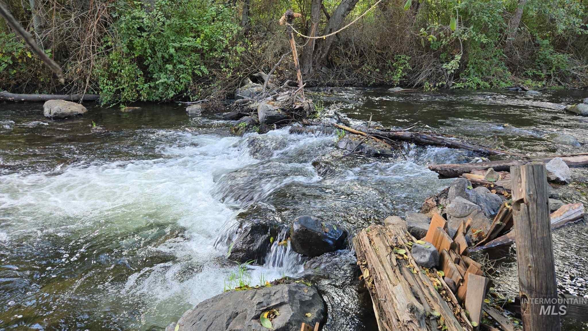 13761 Asotin Creek Road Asotin, WA 99402 - Photo 5 of 44