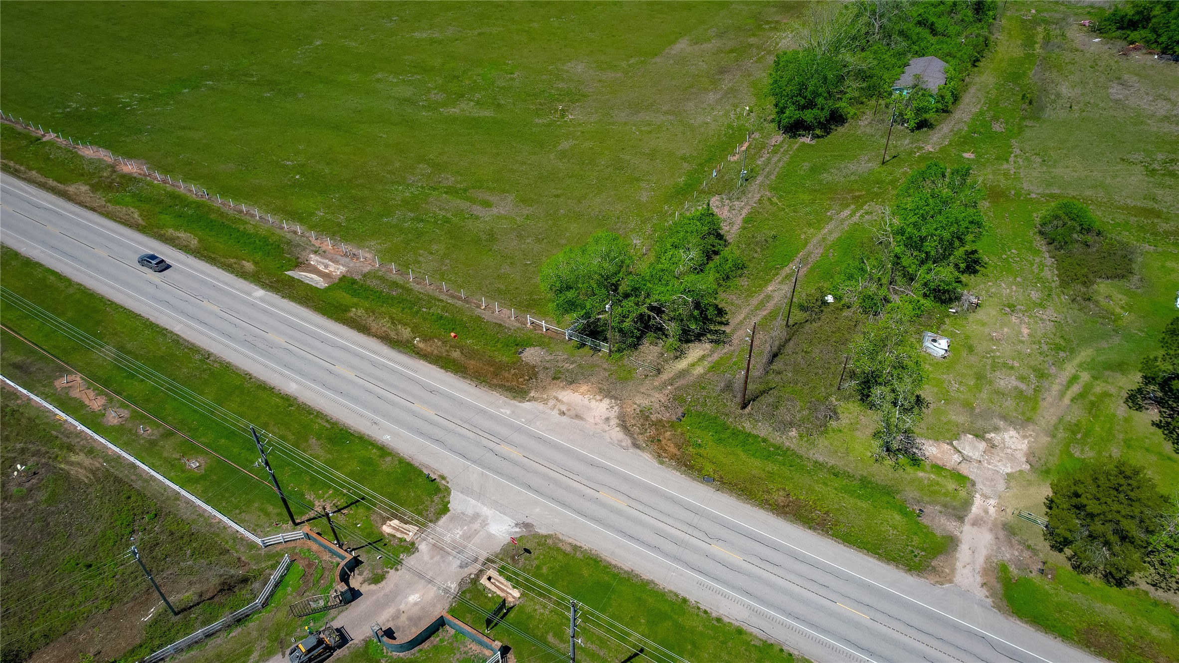 2932 West Farm To Market 1462 Rosharon, TX 77583 - Photo 6 of 20 a view of a garden