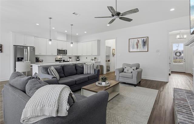 4064 Monarch Lane Covington, LA 70433 - Photo 3 of 18