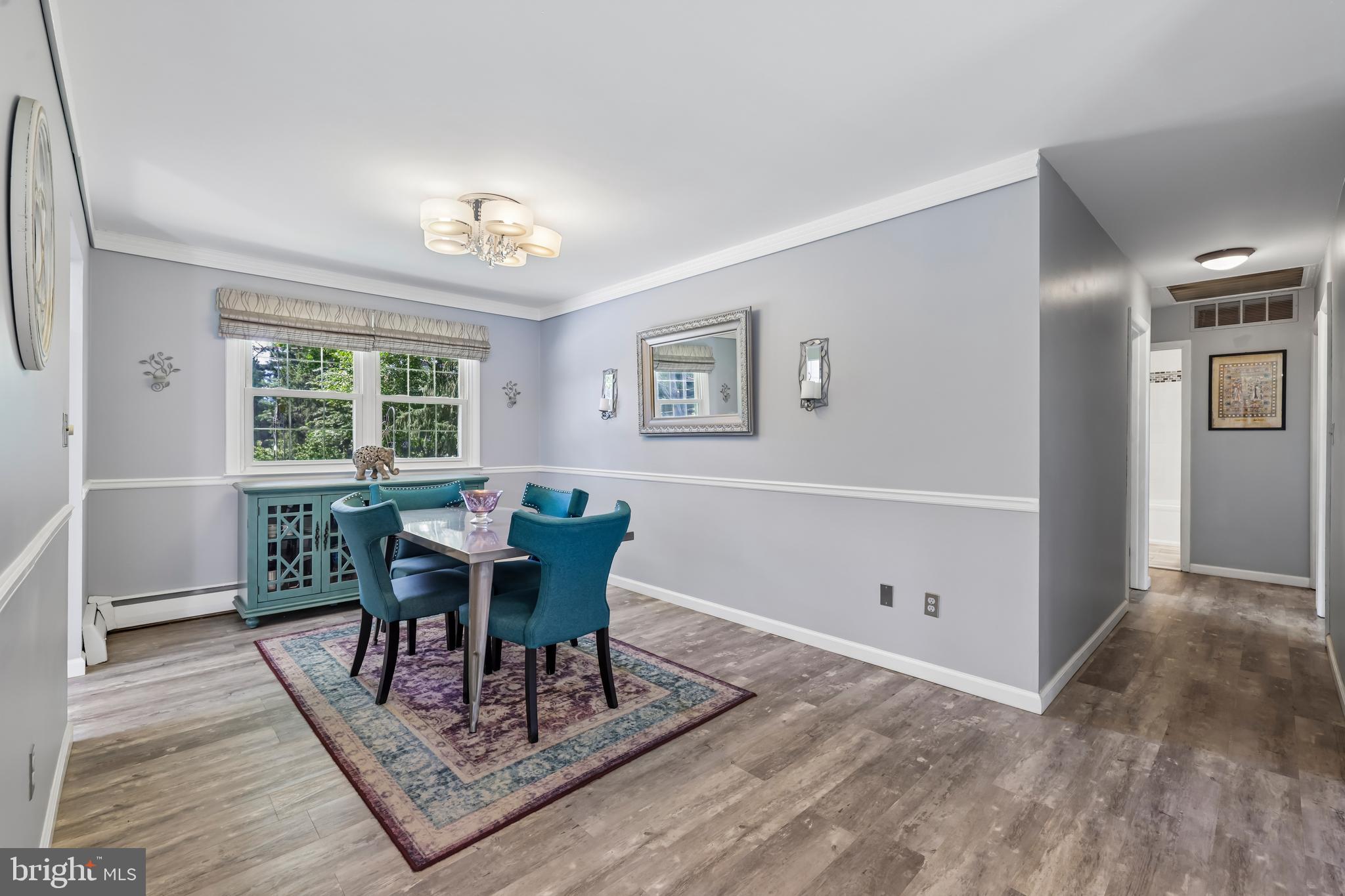 2806 Pinewick Road Ellicott City, MD 21042 - Photo 3 of 61 Dining Room