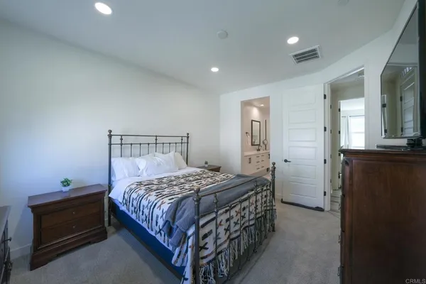 $5,200 | 13054 Lumen Way, San Diego, CA 92130