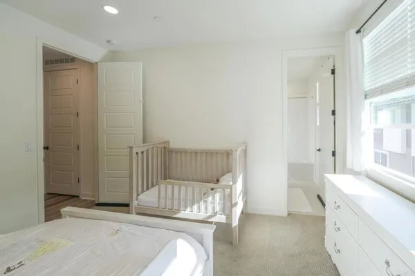 $5,200 | 13054 Lumen Way, San Diego, CA 92130