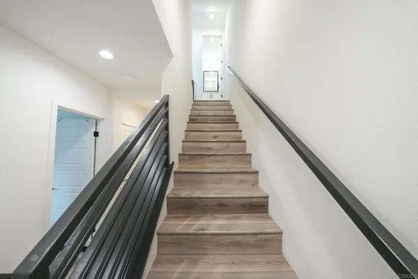 $5,200 | 13054 Lumen Way, San Diego, CA 92130