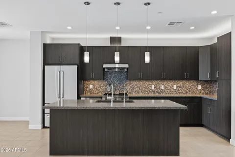 $829,000 | 3233 North 70th Street, Unit 1023, Scottsdale, AZ 85251