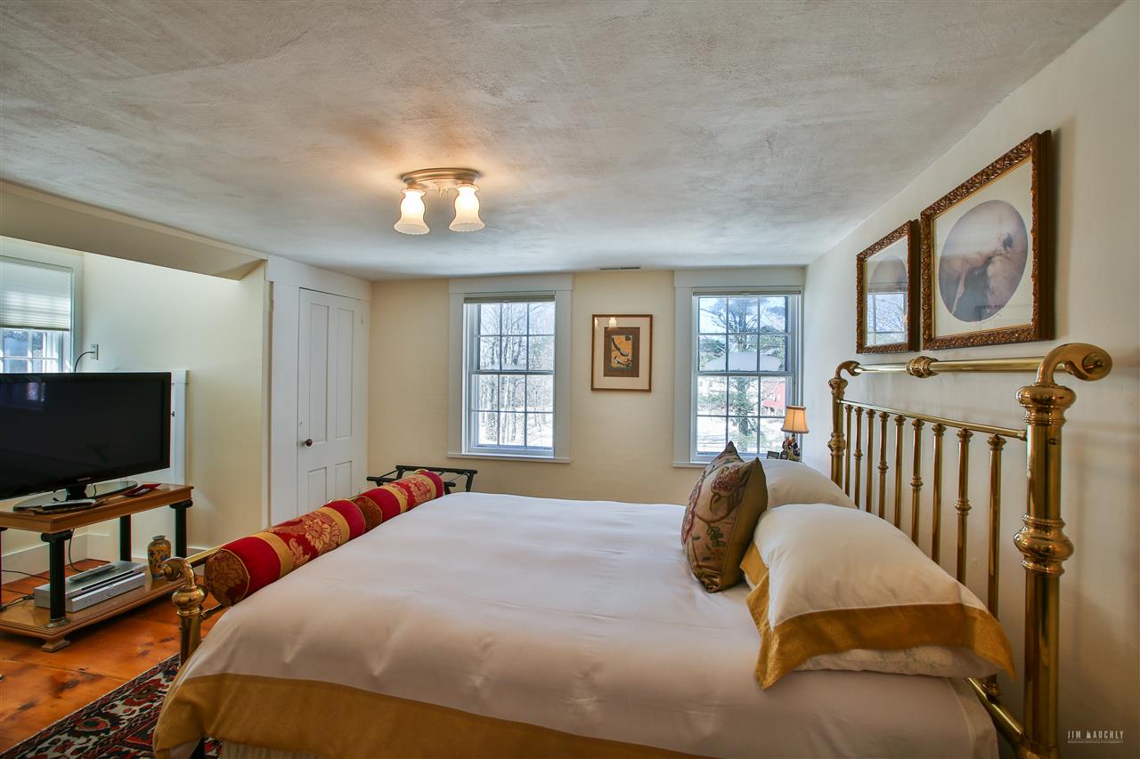13 Journeys End Road Francestown, NH 03043 - Photo 28 of 39 Gallery Image 28