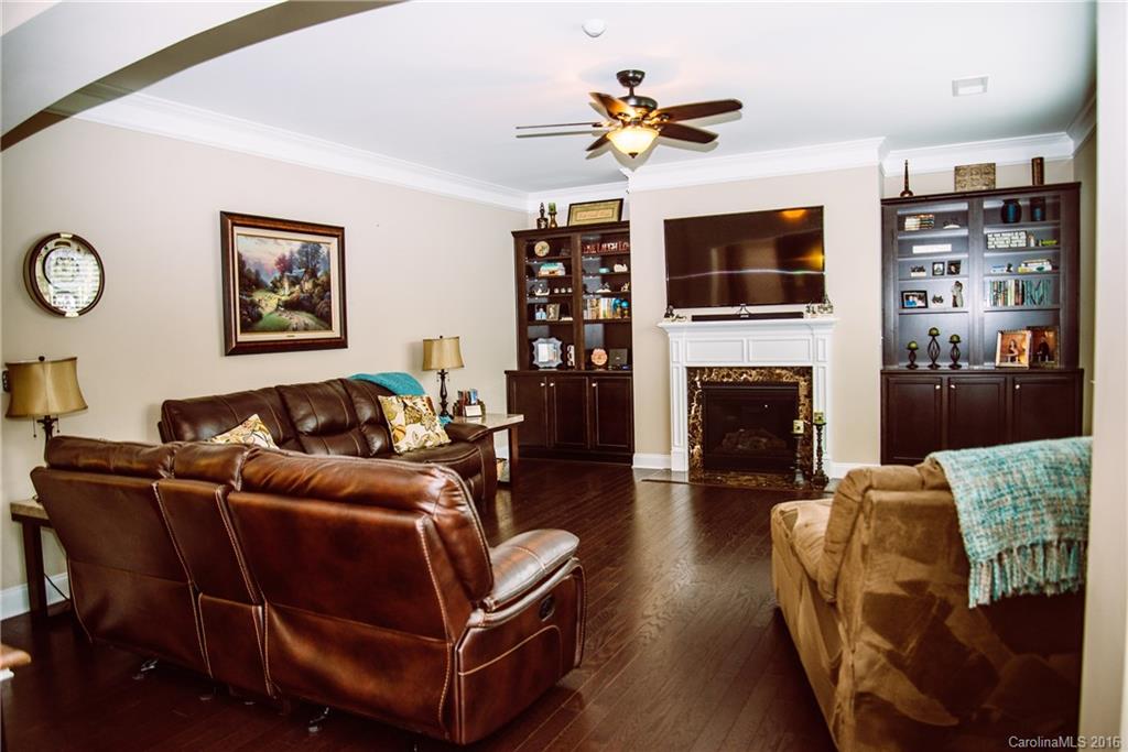 174 Annatto Way Tega Cay, SC 29708 - Photo 8 of 24 Gallery Image 8