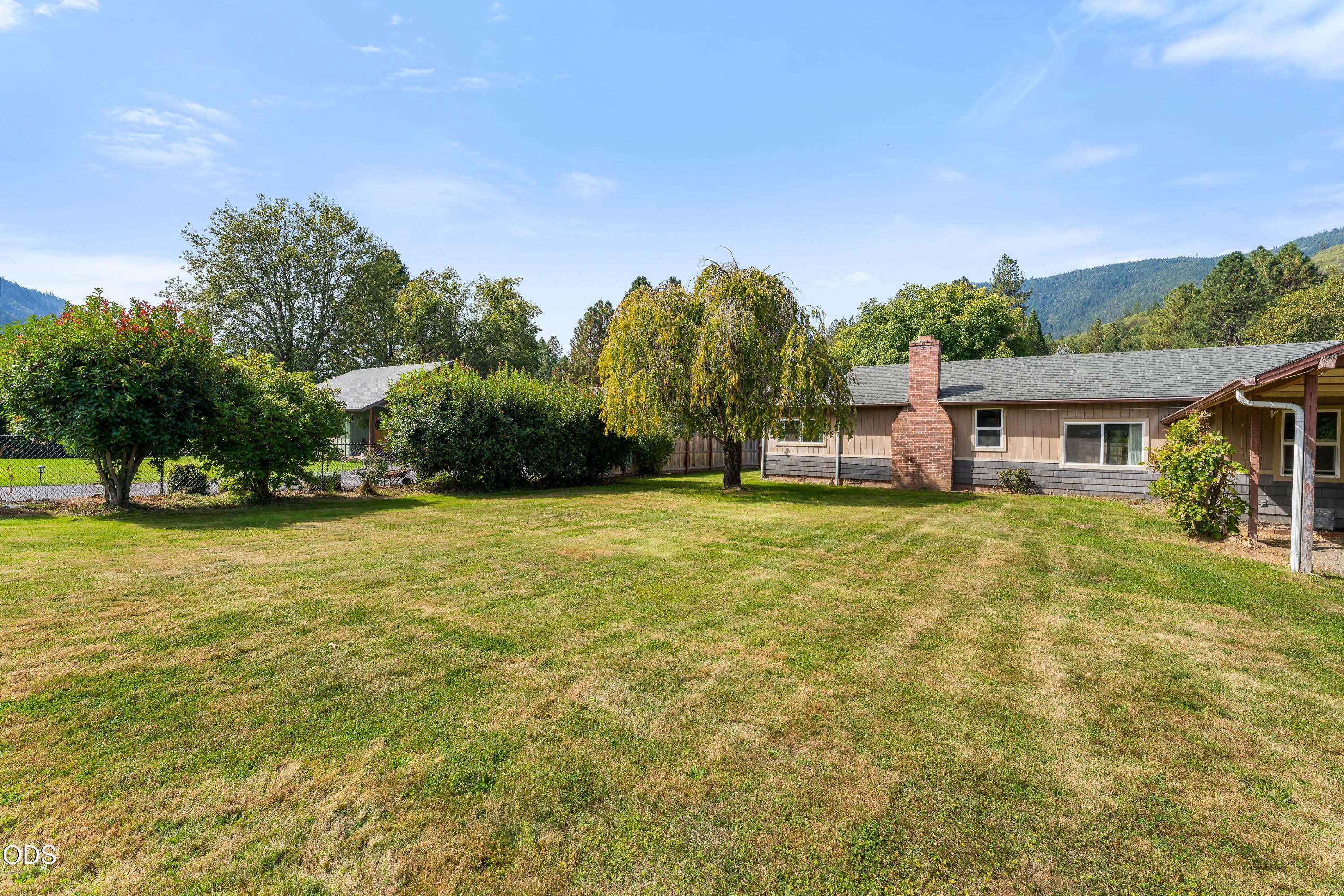 175 West Evans Creek Road Rogue River, OR 97537 - Photo 19 of 35 Gallery Image 19