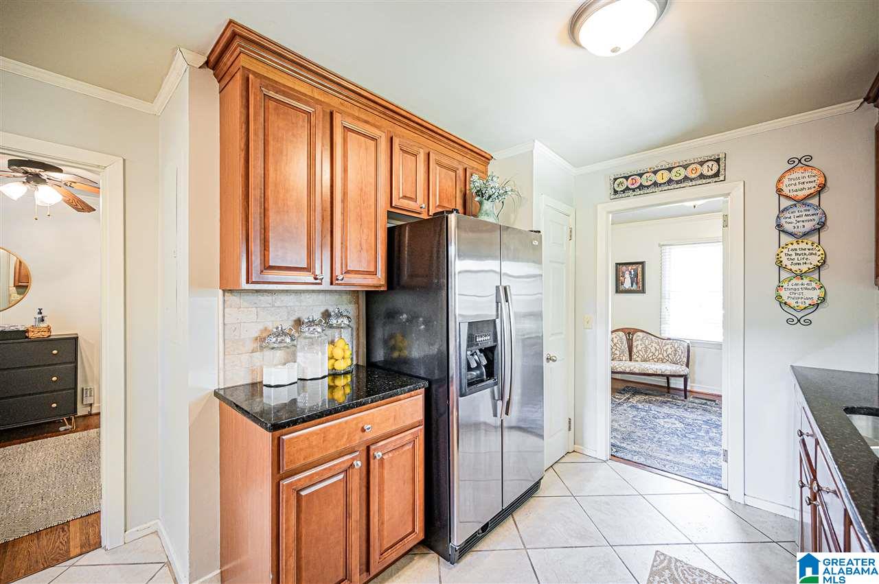 100 Stoneview Road Birmingham, AL 35210 - Photo 11 of 38