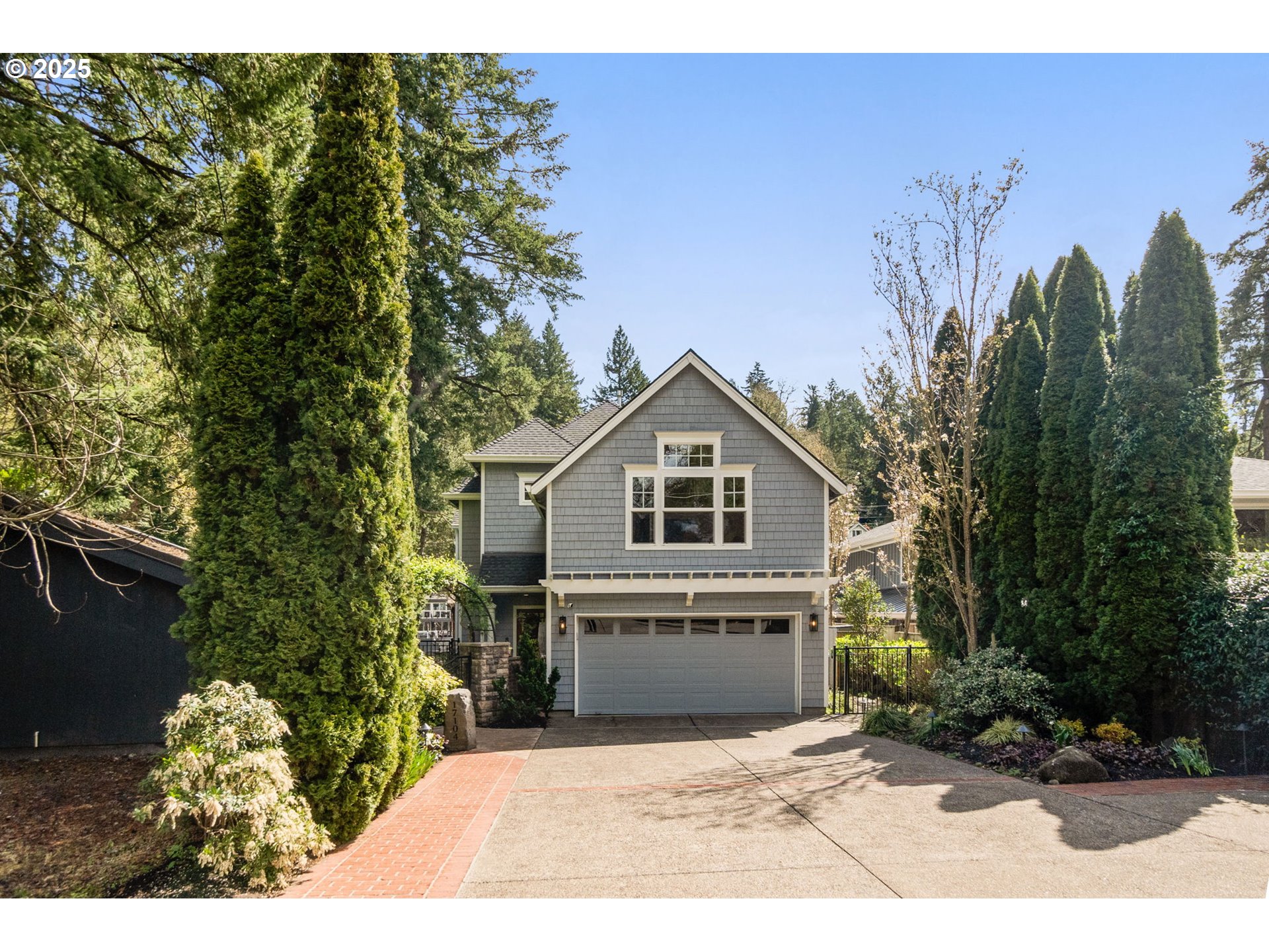17104 Cedar Road Lake Oswego, OR 97034 - Photo 1 of 39 Gallery Image 1
