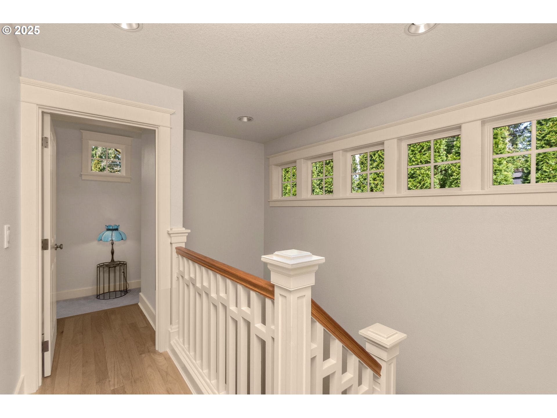 17104 Cedar Road Lake Oswego, OR 97034 - Photo 19 of 39 Gallery Image 19