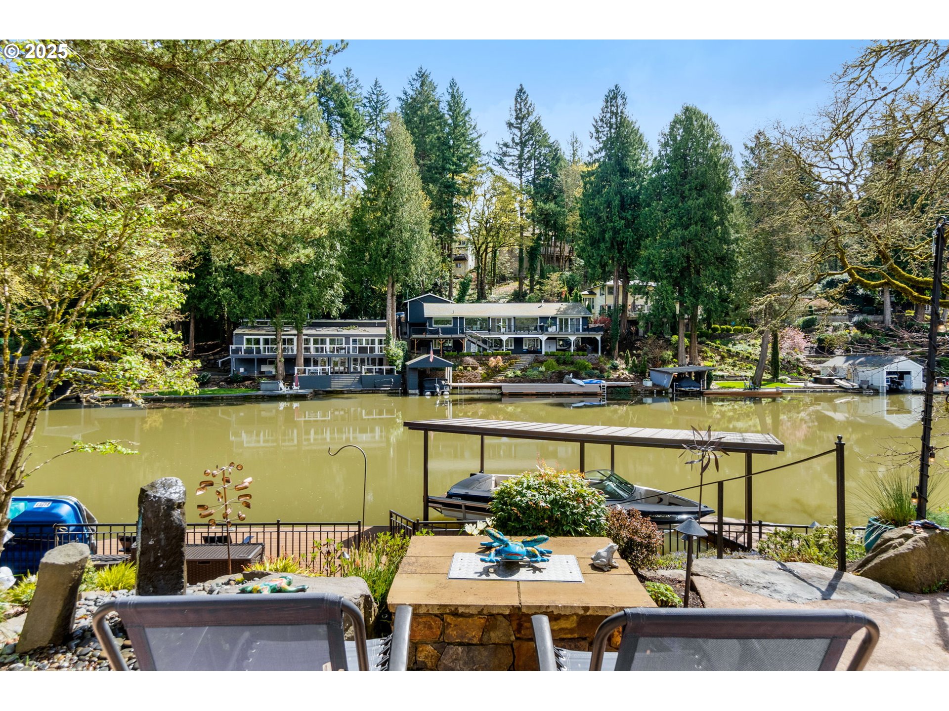 17104 Cedar Road Lake Oswego, OR 97034 - Photo 5 of 39 Gallery Image 5