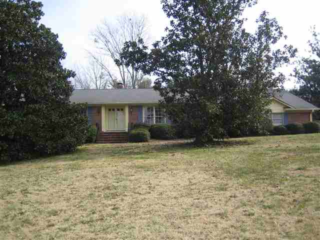 1200 Stonehurst Road Anderson, SC 29621 - Photo 1 of 19