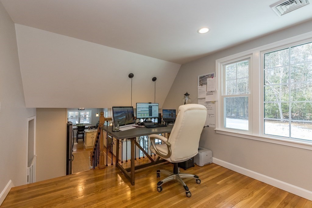 48 Plain Road Westford, MA 01886 - Photo 11 of 29