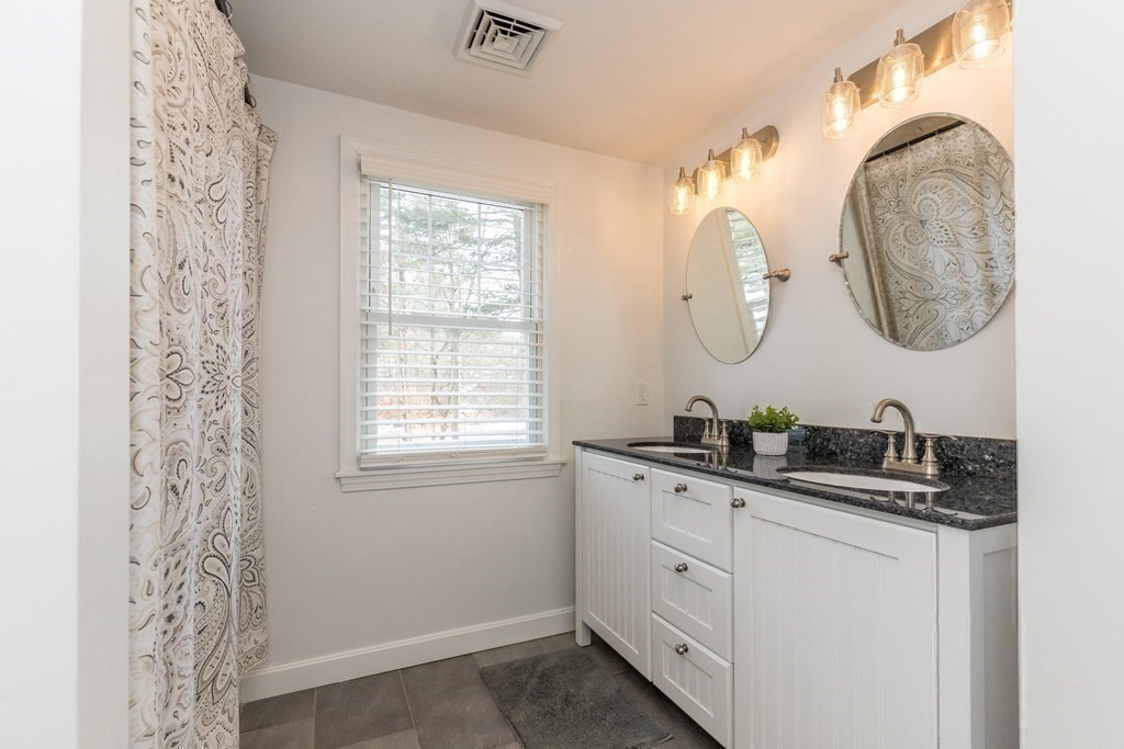 48 Plain Road Westford, MA 01886 - Photo 19 of 29