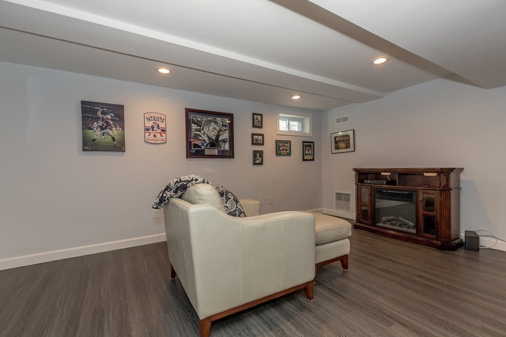 48 Plain Road Westford, MA 01886 - Photo 21 of 29