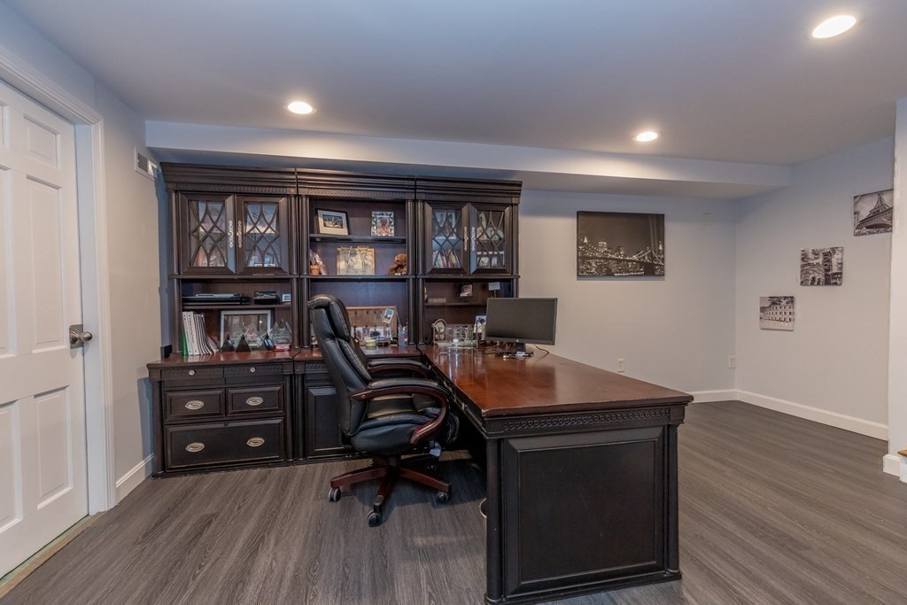 48 Plain Road Westford, MA 01886 - Photo 22 of 29