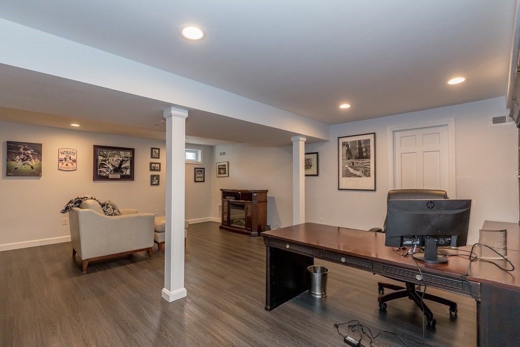 48 Plain Road Westford, MA 01886 - Photo 23 of 29