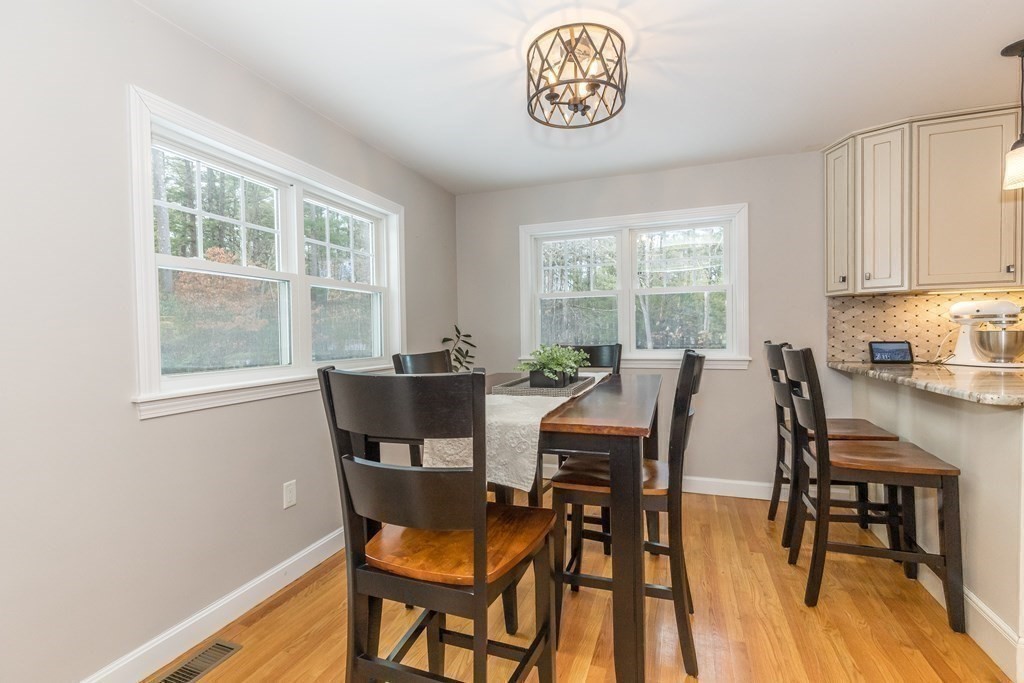 48 Plain Road Westford, MA 01886 - Photo 8 of 29