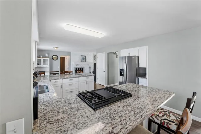 $440,000 | 1633 Majon Drive, Highland, MI 48356