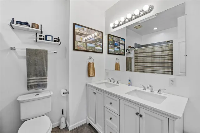 $440,000 | 1633 Majon Drive, Highland, MI 48356