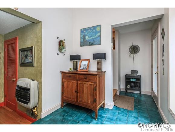 19 Reed Road Fairview, NC 28730 - Photo 2 of 21 Gallery Image 2