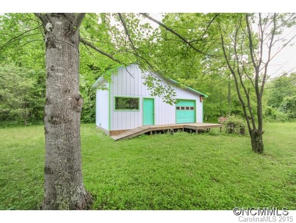 19 Reed Road Fairview, NC 28730 - Photo 18 of 21 Gallery Image 18