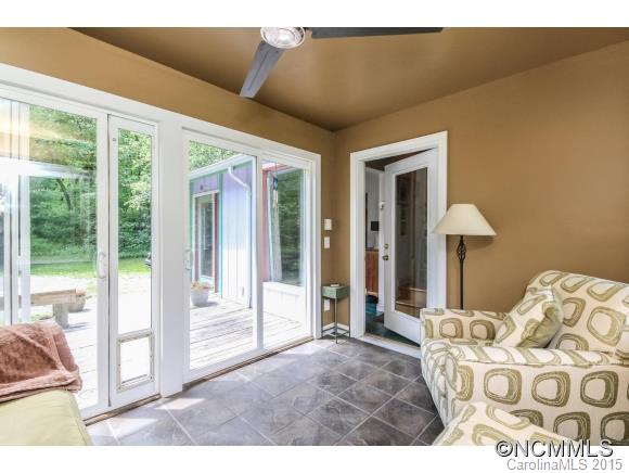 19 Reed Road Fairview, NC 28730 - Photo 4 of 21 Gallery Image 4