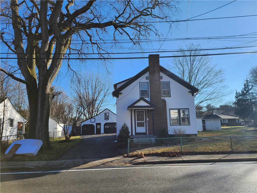 140 South Main Street Coventry, RI 02816 - Photo 2 of 46