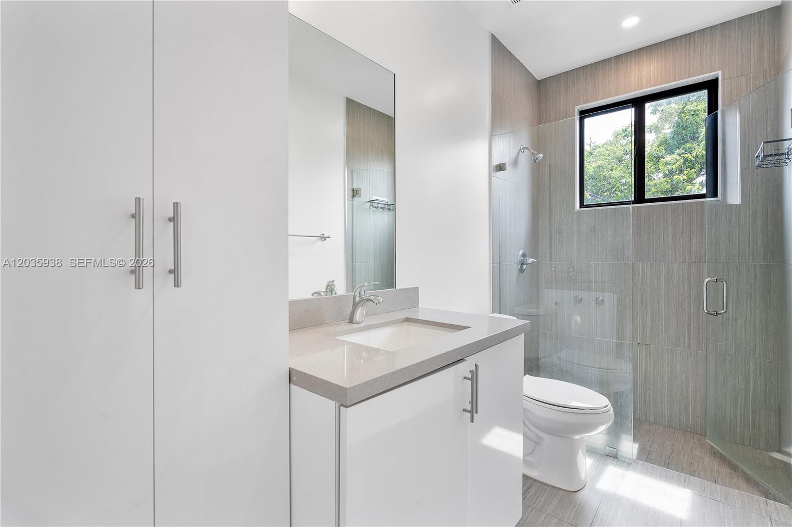 440 East 16th Street, Unit 436 Hialeah, FL 33010 - Photo 18 of 31