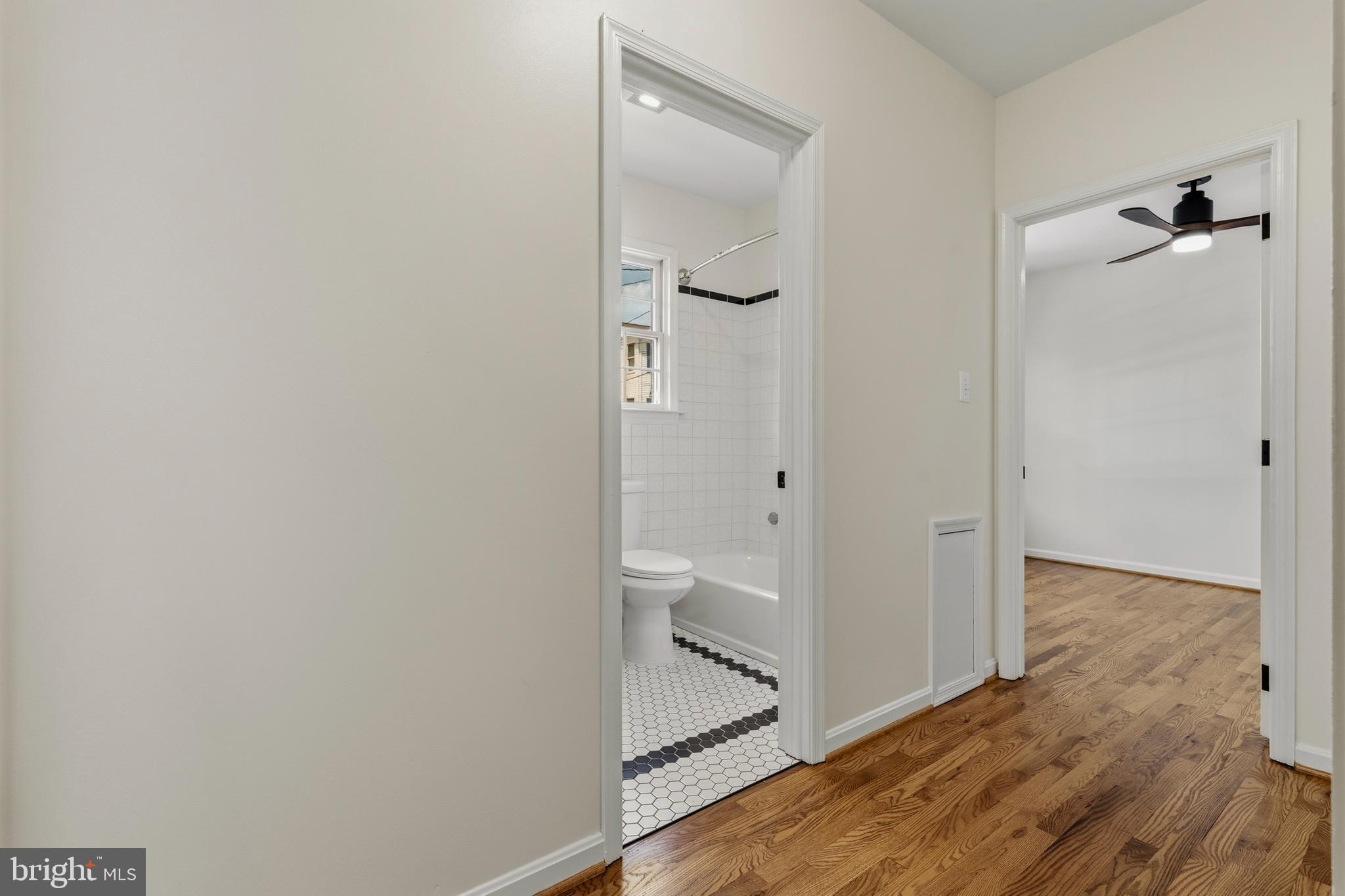 1801 South Glebe Road Arlington, VA 22204 - Photo 14 of 36 Gallery Image 14
