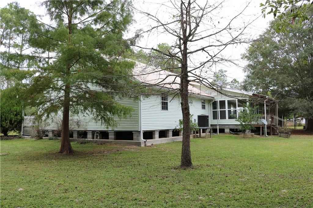 29056 Little Dixie Ranch Road Lacombe, LA 70445 - Photo 13 of 17 Gallery Image 13