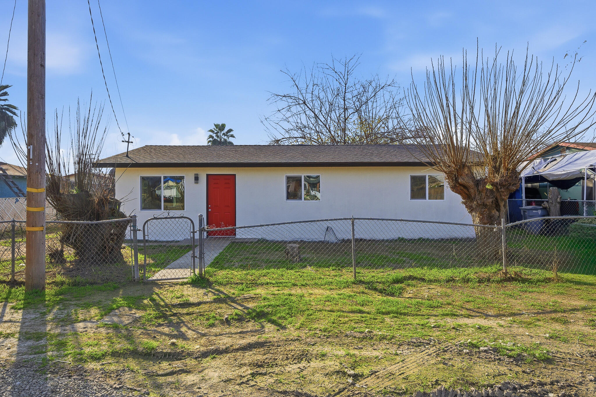 347 South Spring Road Earlimart, CA 93219 - Photo 1 of 25 347 S Spring Road Earlimart-25