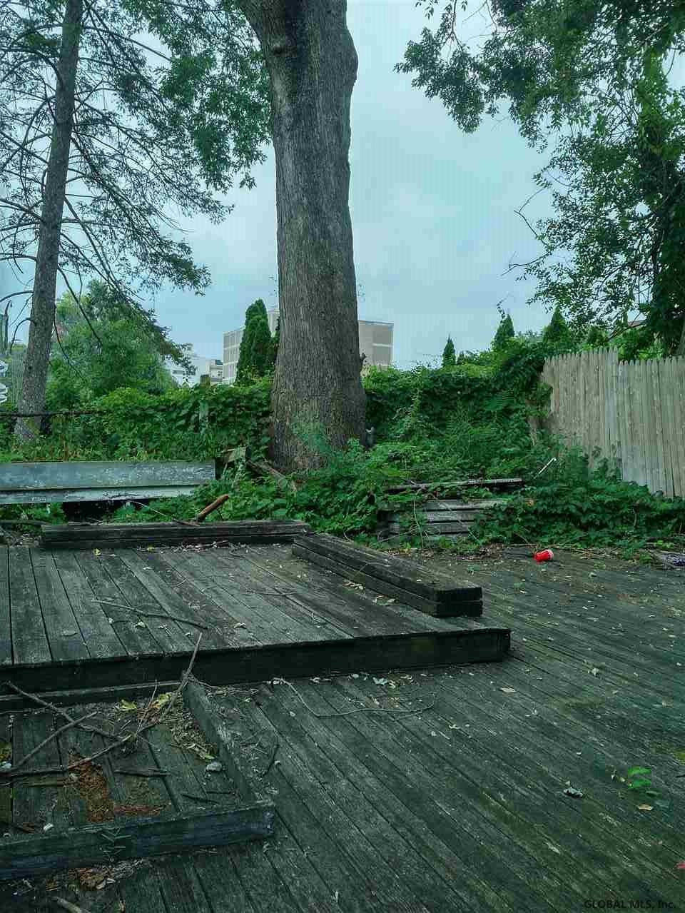 505 Hamilton Street Schenectady, NY 12305 - Photo 3 of 8 Photo 3