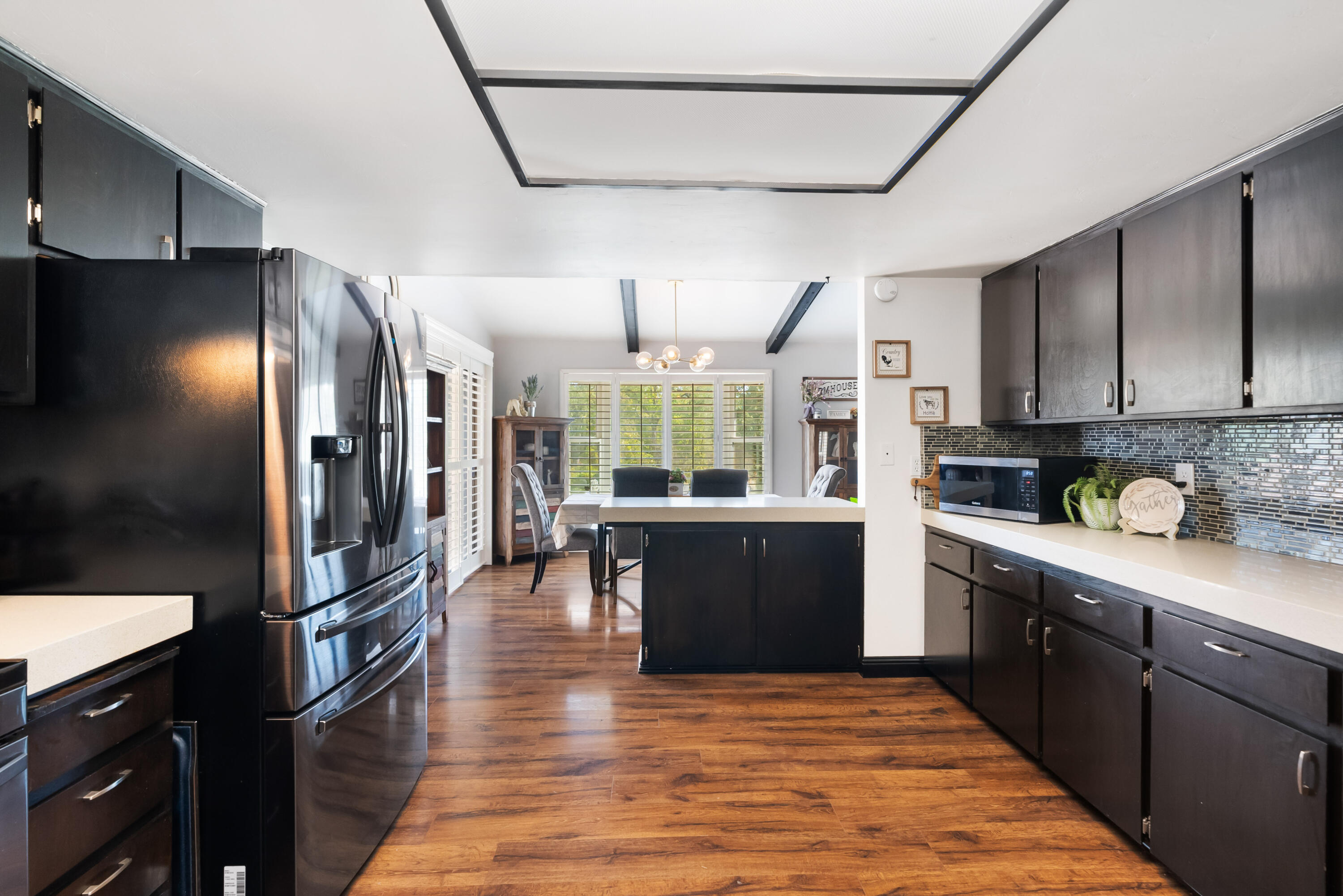 8113 Placer Road Redding, CA 96001 - Photo 11 of 41 Kitchen