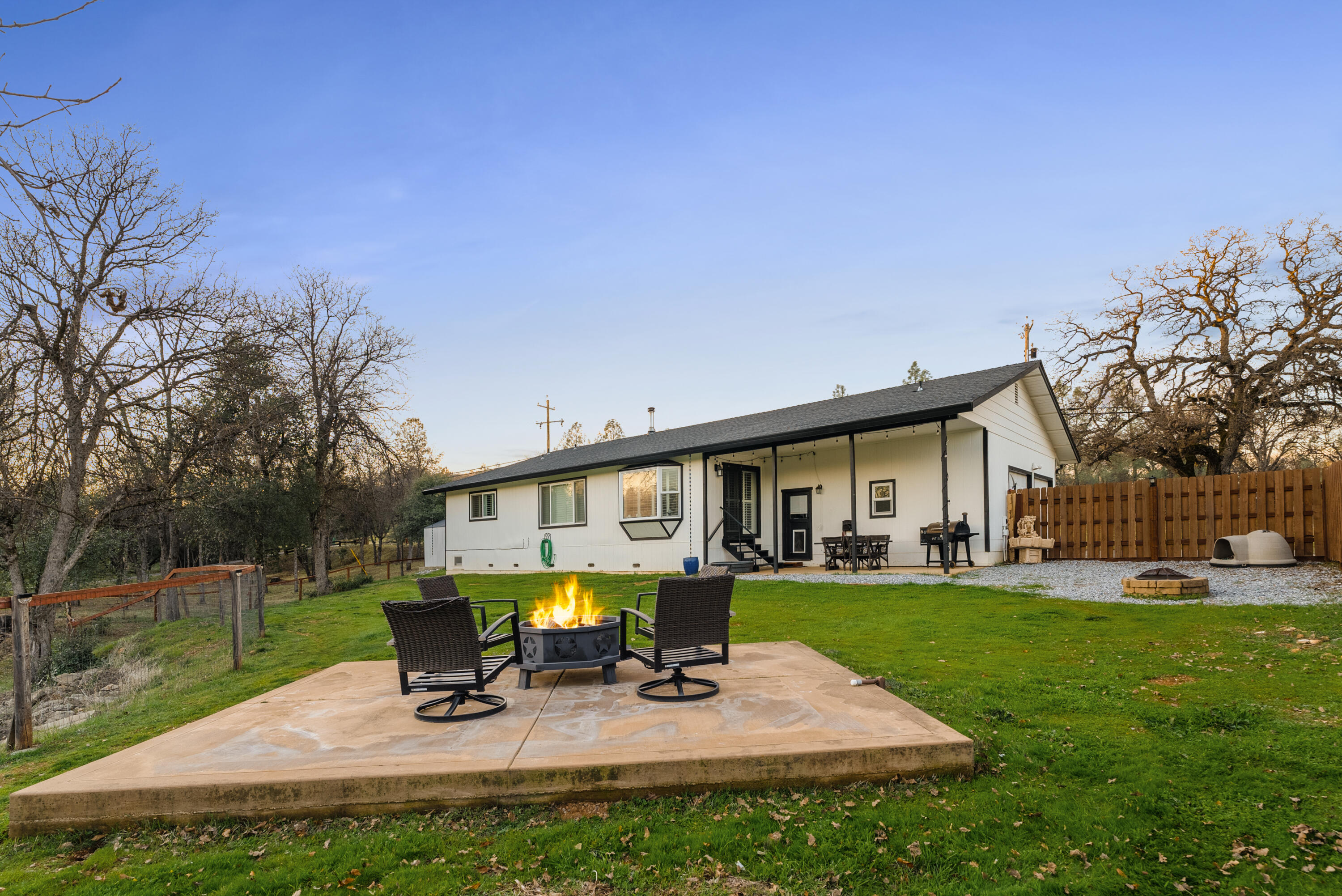 8113 Placer Road Redding, CA 96001 - Photo 27 of 41 Backyard