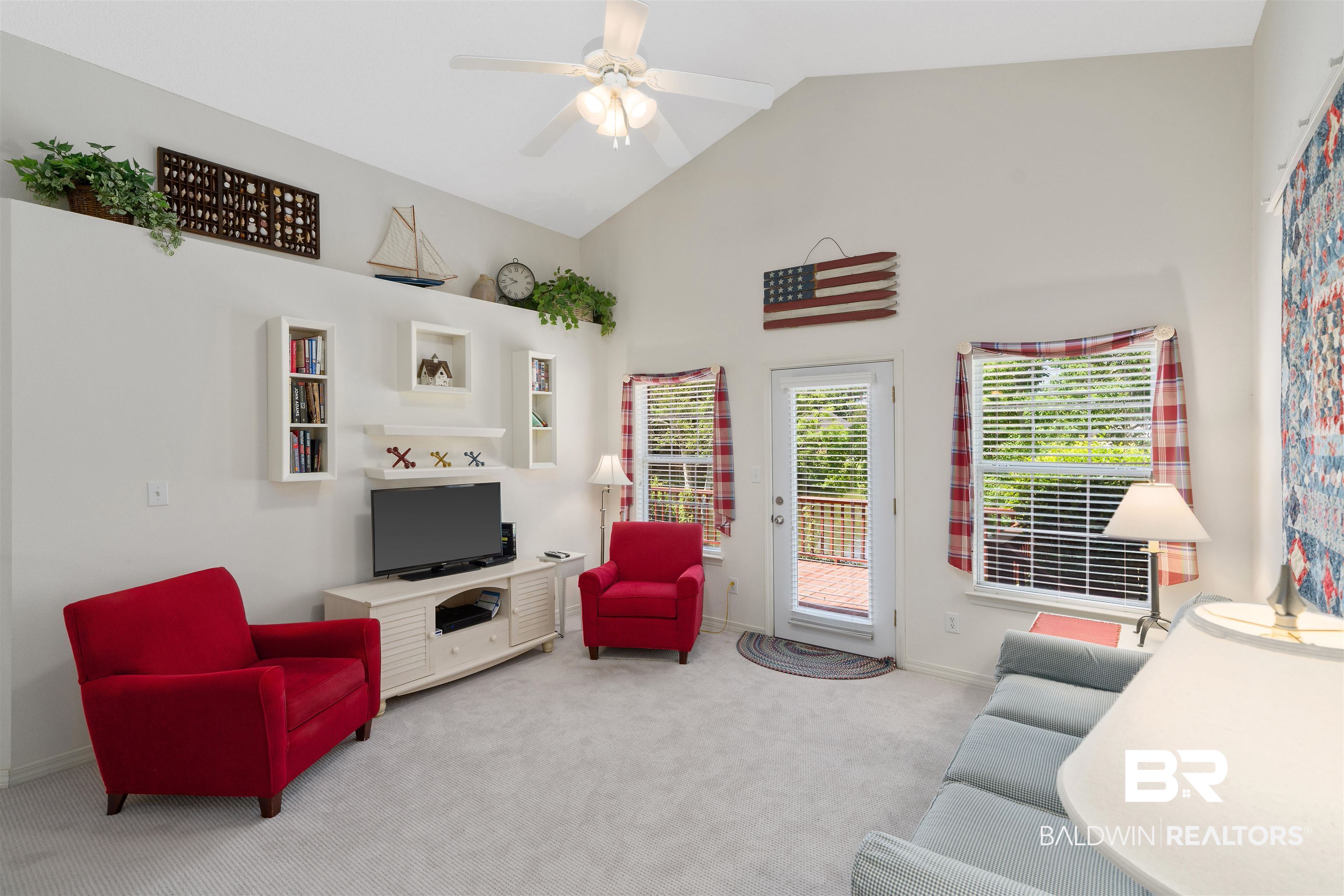205 Spring Lake Drive Fairhope, AL 36532 - Photo 8 of 26 Living Room