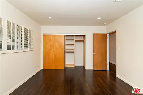 $2,049,500 | 15451 Longbow Drive, Sherman Oaks, CA 91403