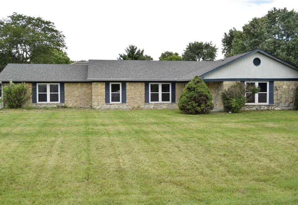 9609 Sycamore Road Carmel, IN 46032 - Photo 1 of 15 Gallery Image 1