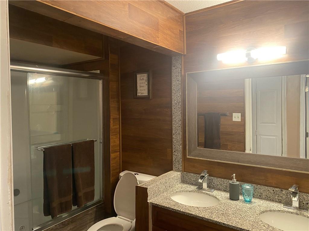 9609 Sycamore Road Carmel, IN 46032 - Photo 3 of 15 Gallery Image 3